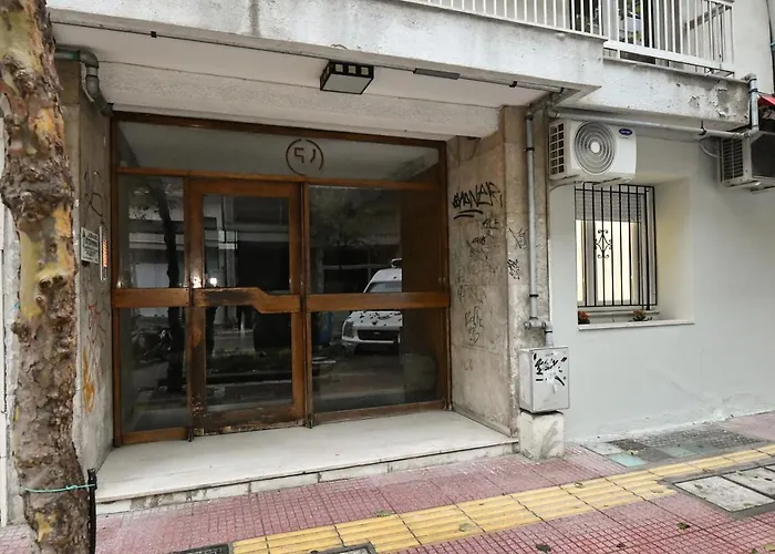 Modern, Comfortable Apartment, In The Heart Of The City_2