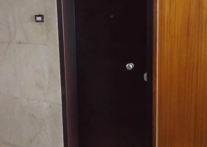 Modern, Comfortable Apartment, In The Heart Of The City_2