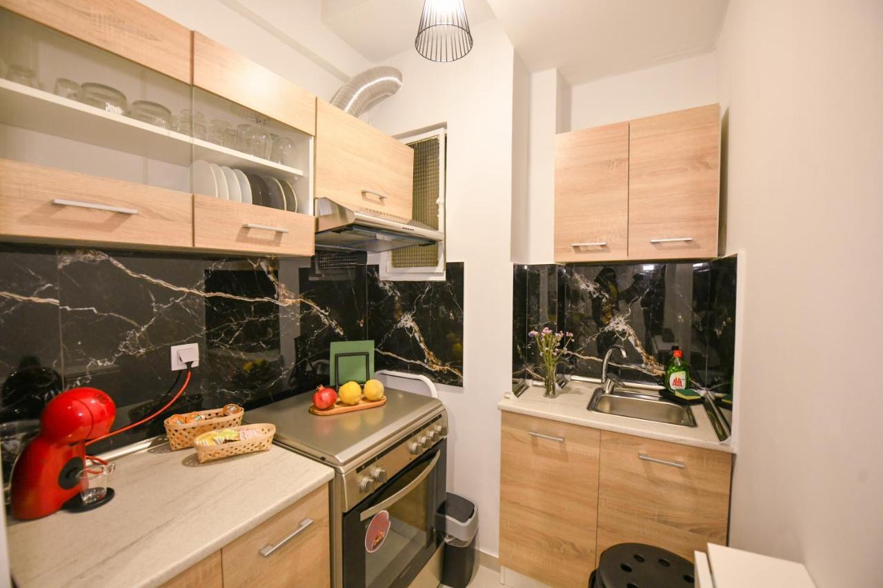Modern, Comfortable Apartment, In The Heart Of The City_2 * Larissa